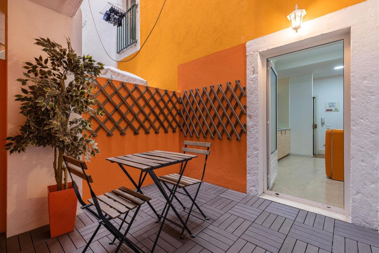 Lovely Patio Getaway In Lisbon Apartment Exterior photo